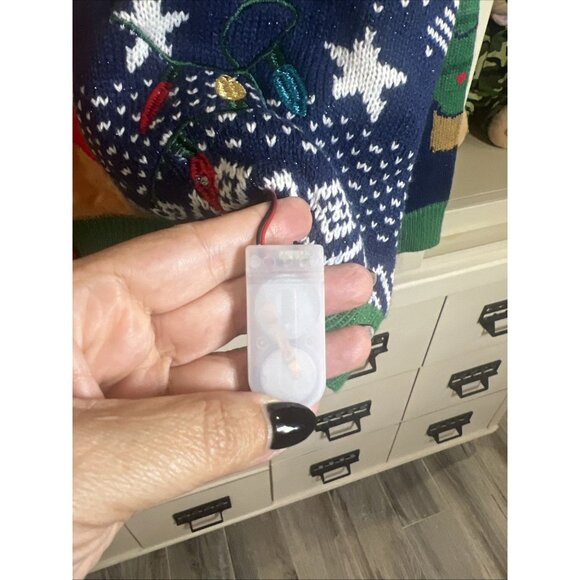 HOLIDAY TIME Ugly Christmas Cow Sweater Size XXL (50-52) With Working Lights - Picture 2 of 9